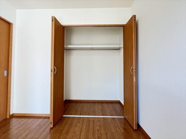 アムールラック