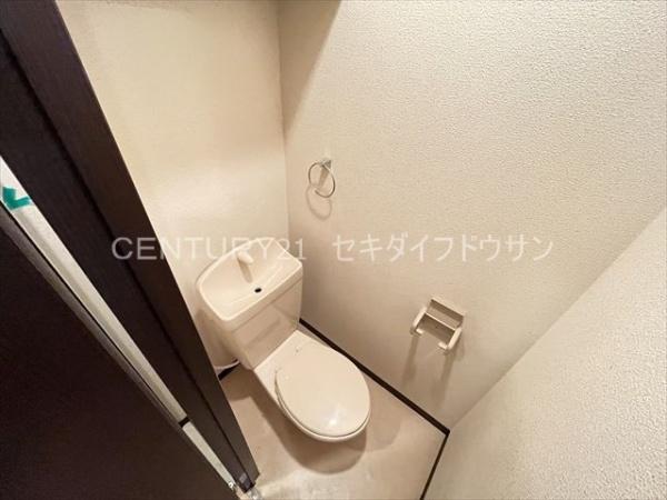 リバーサイド　東久宝寺　八番館