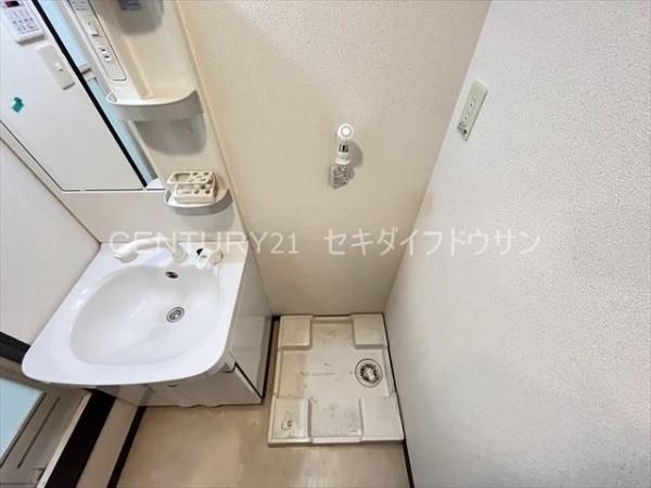 リバーサイド　東久宝寺　八番館