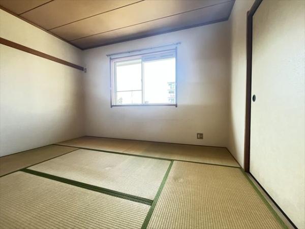 カレミ青山