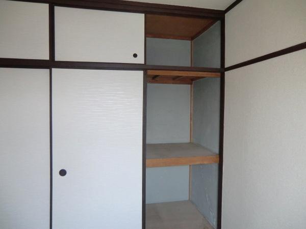 弥生マンション
