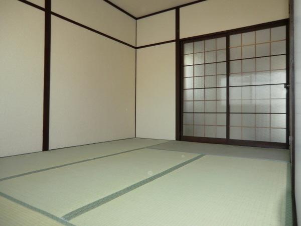 弥生マンション