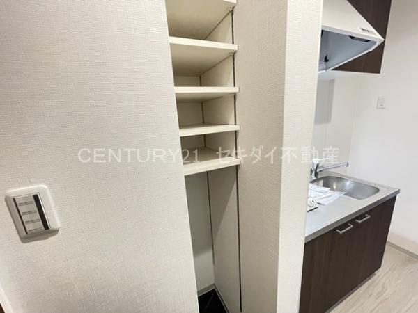 クレスト高安町南