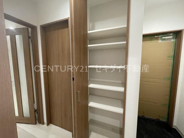 クレスト高安町南