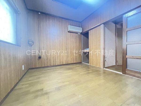 西山本町5丁目貸家