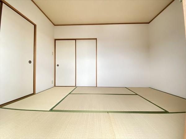 カーサフィオーレ弐番館