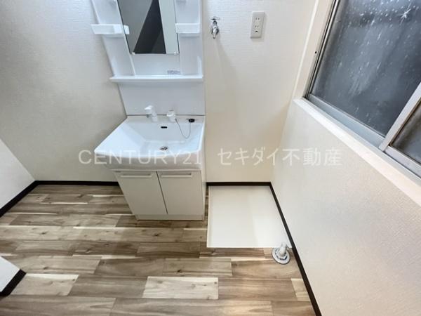 佐堂町3丁目貸家