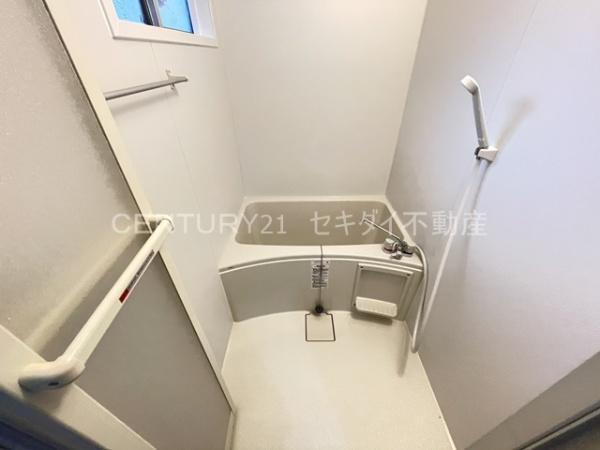 佐堂町3丁目貸家