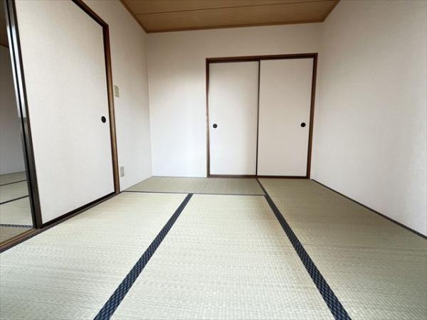 サンロイヤル