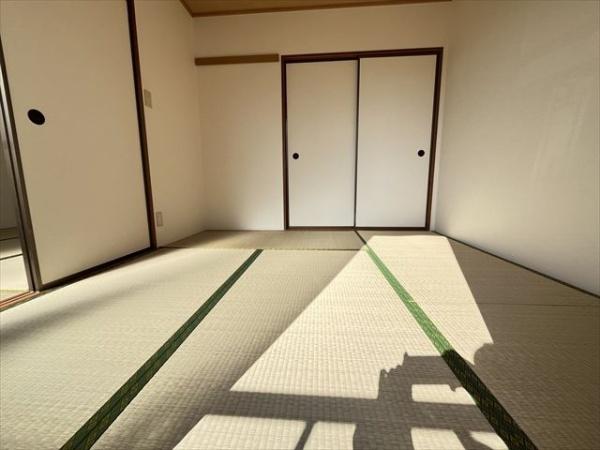 サンロイヤル