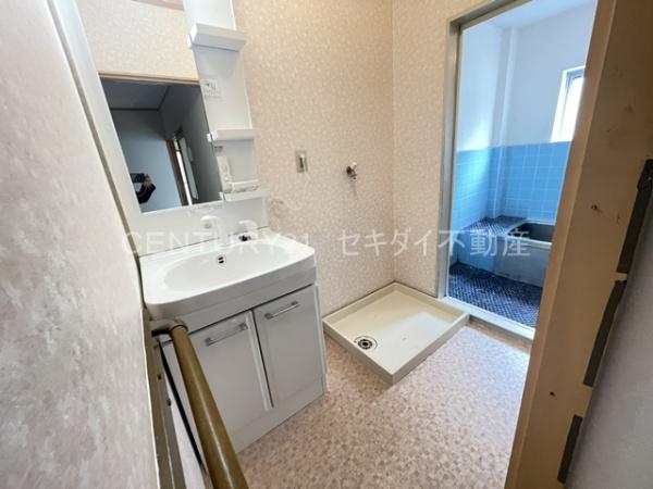 三上マンション