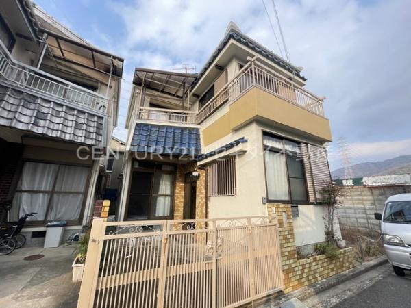 恩智北町ガレージ付き戸建て