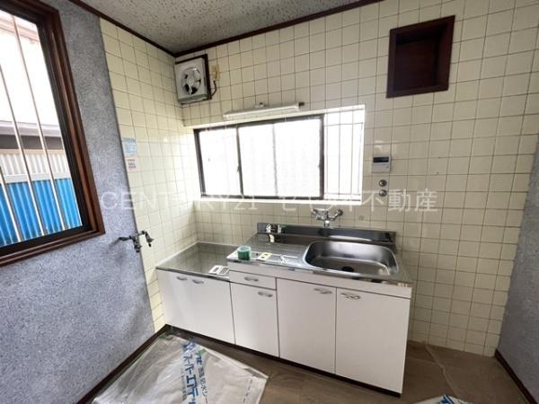 恩智北町ガレージ付き戸建て