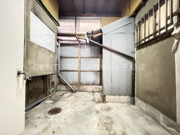 山本町南４丁目戸建て