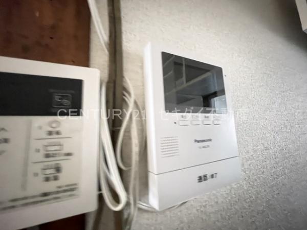 堤町1丁目貸家