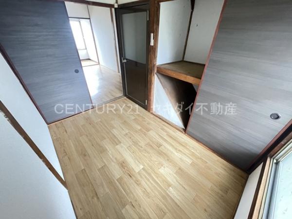 堤町1丁目貸家