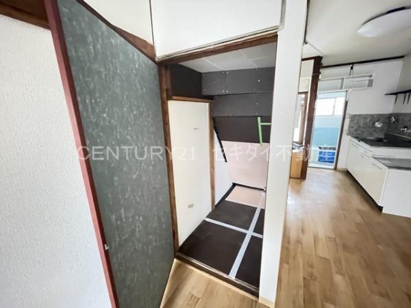 堤町1丁目貸家