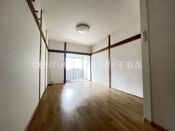 堤町1丁目貸家