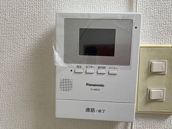 サンルミネ館