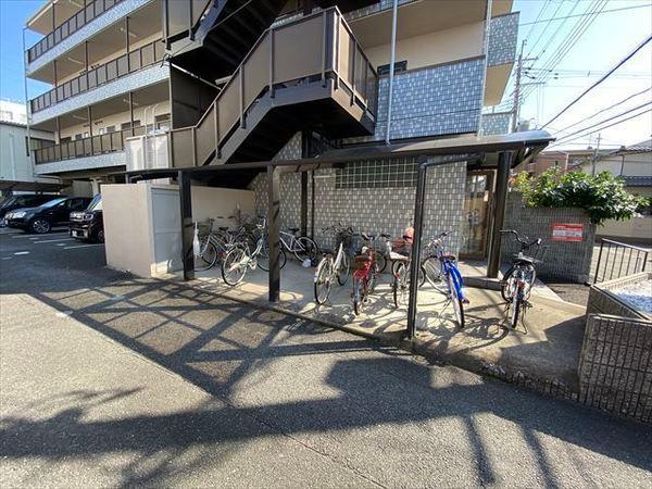 サンルミネ館