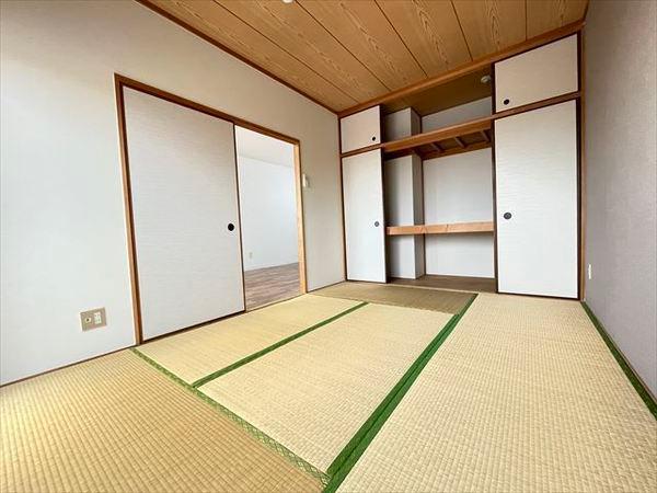 サンルミネ館
