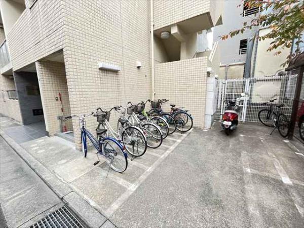 ヴィレッジ加綾北本町