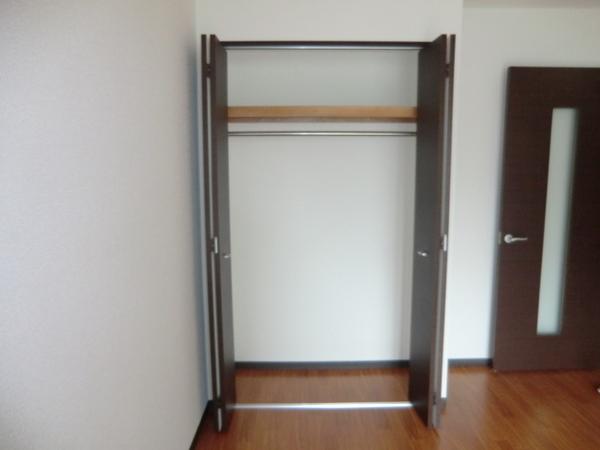 ヴィレッジ加綾北本町
