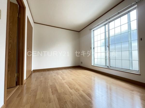 エスポアールナカタニ