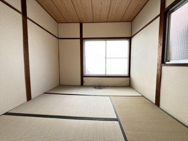 中田2丁目貸家