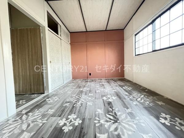 南本町6丁目戸建て（ガレージ付き）