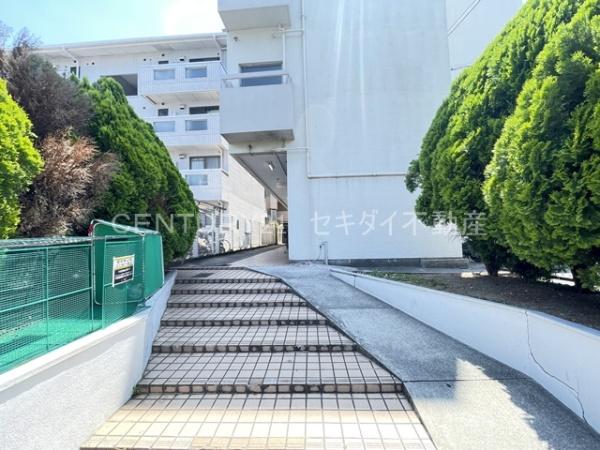 サクラコート高安
