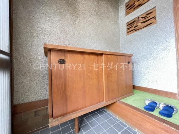 久宝寺4丁目戸建