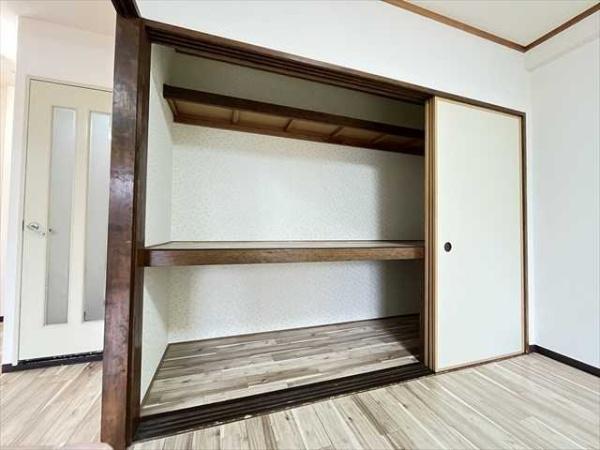 友井グレイス