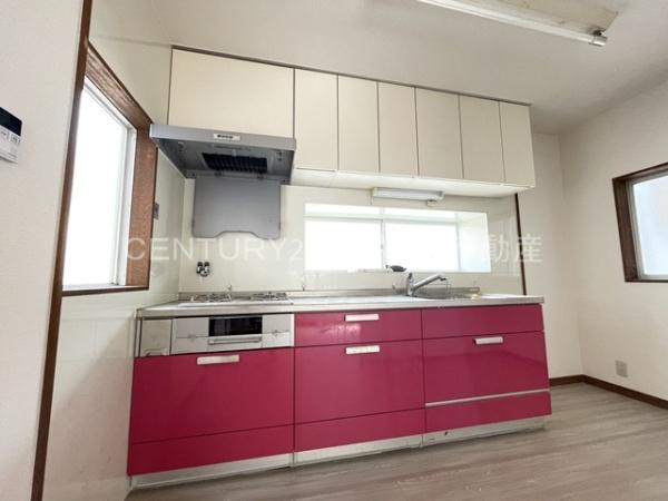 西木の本1丁目ガレージ付き戸建て