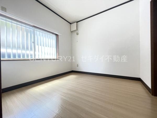 南小阪合町5丁目貸家