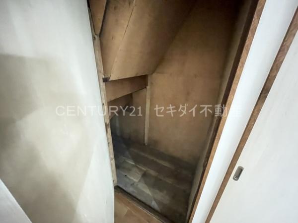 大蓮東4丁目貸家