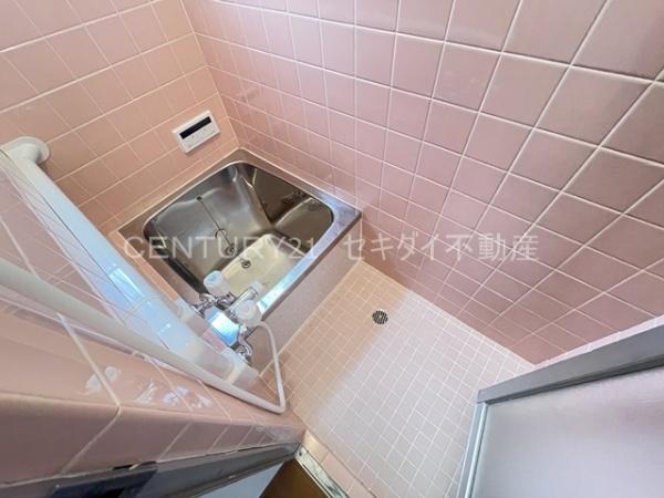 大蓮東4丁目貸家