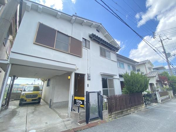 東阪田戸建て（ガレージ付き）