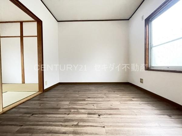 本郷4丁目貸家
