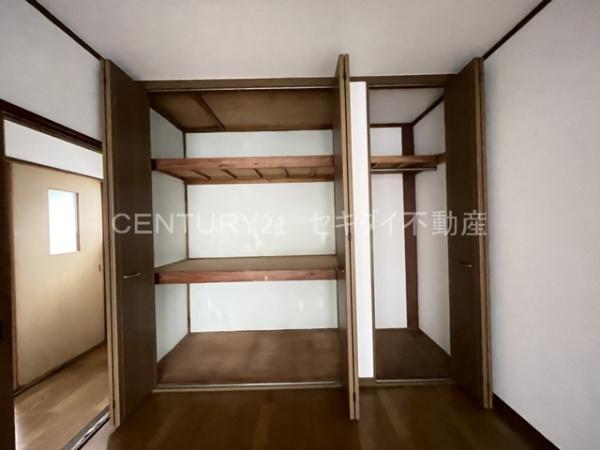 本郷4丁目貸家
