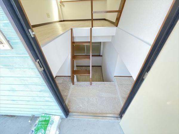 クリスタル通り壱番館・弐番館