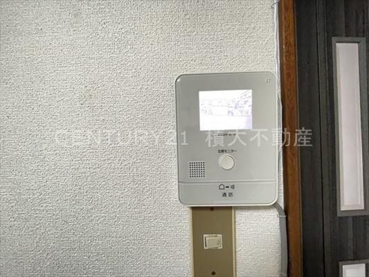 黒谷2丁目戸建て（ガレージ付き）