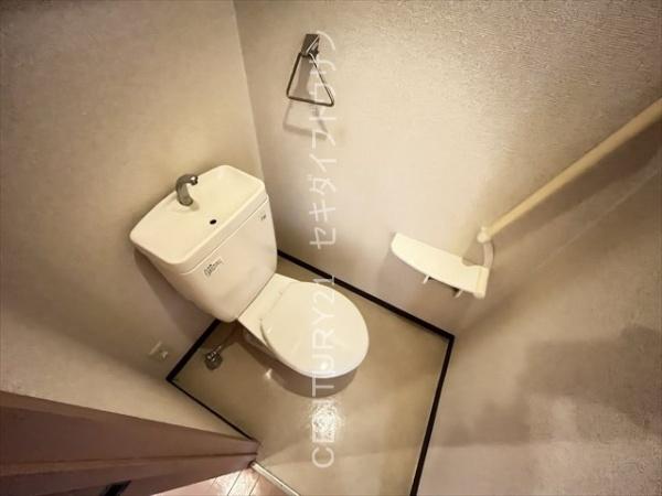 ヴィラロイヤルシティー