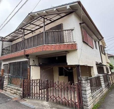 法善寺4丁目戸建て（ガレージ付き）
