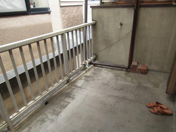 山城町３丁目貸家