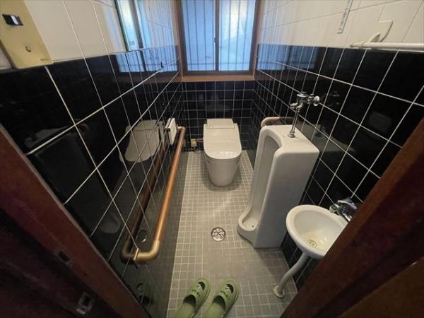 法善寺4丁目ガレージ付き戸建て
