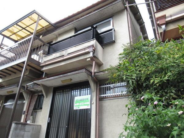 八尾木１丁目テラスハウス