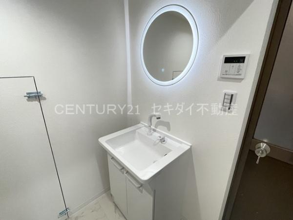 衣摺4丁目貸家