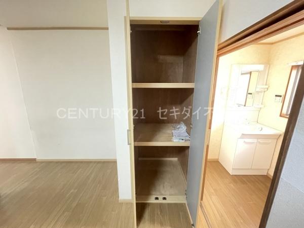 大蓮南4丁目貸家