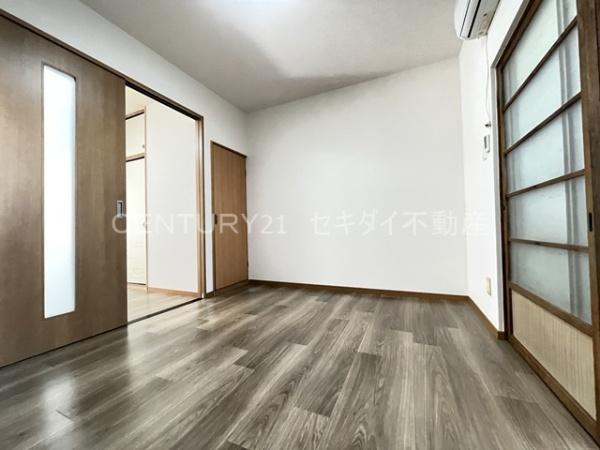 大蓮南4丁目平屋